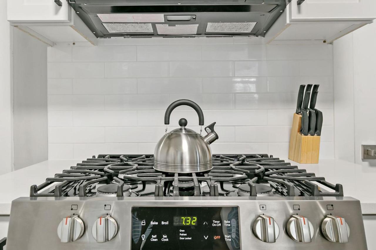 שיקגו 2Br Comfy And Stylish Apt In West Town - Erie 1R מראה חיצוני תמונה